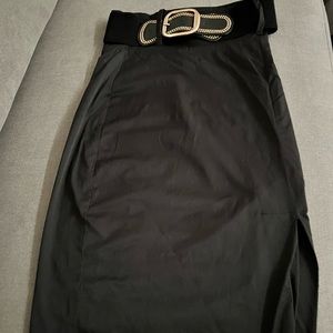 Black pencil skirt with belt